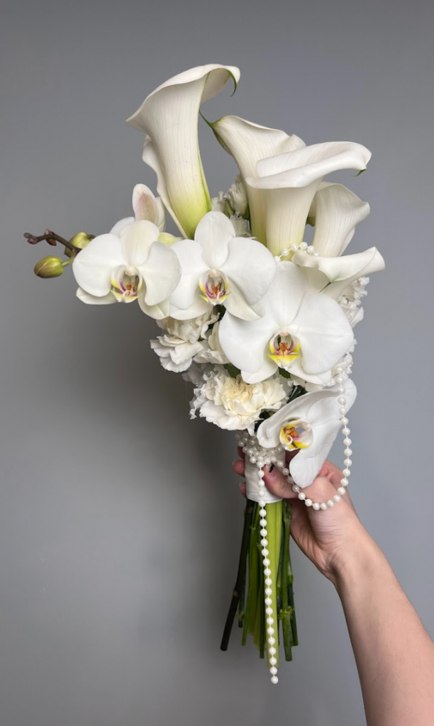 Букет невесты с орхидеями и каллами