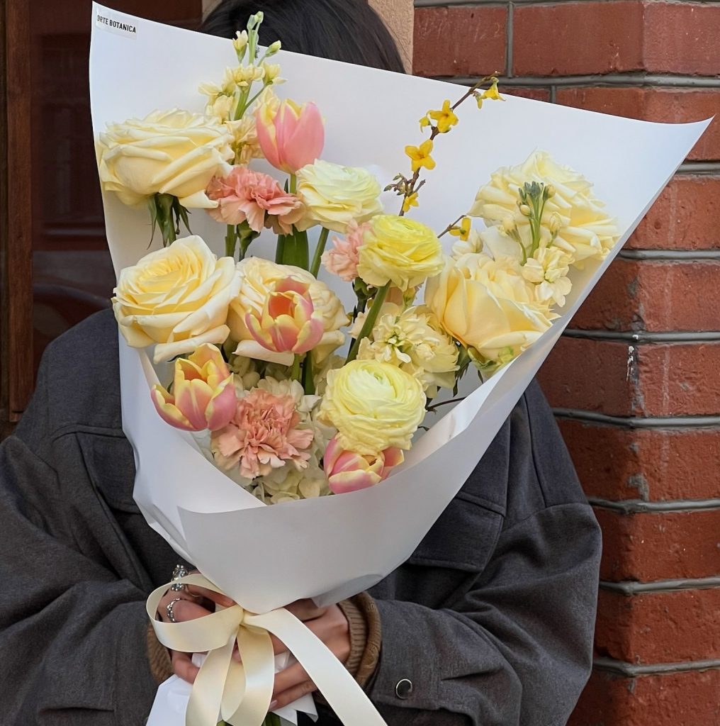 Персиково-сливочный букет